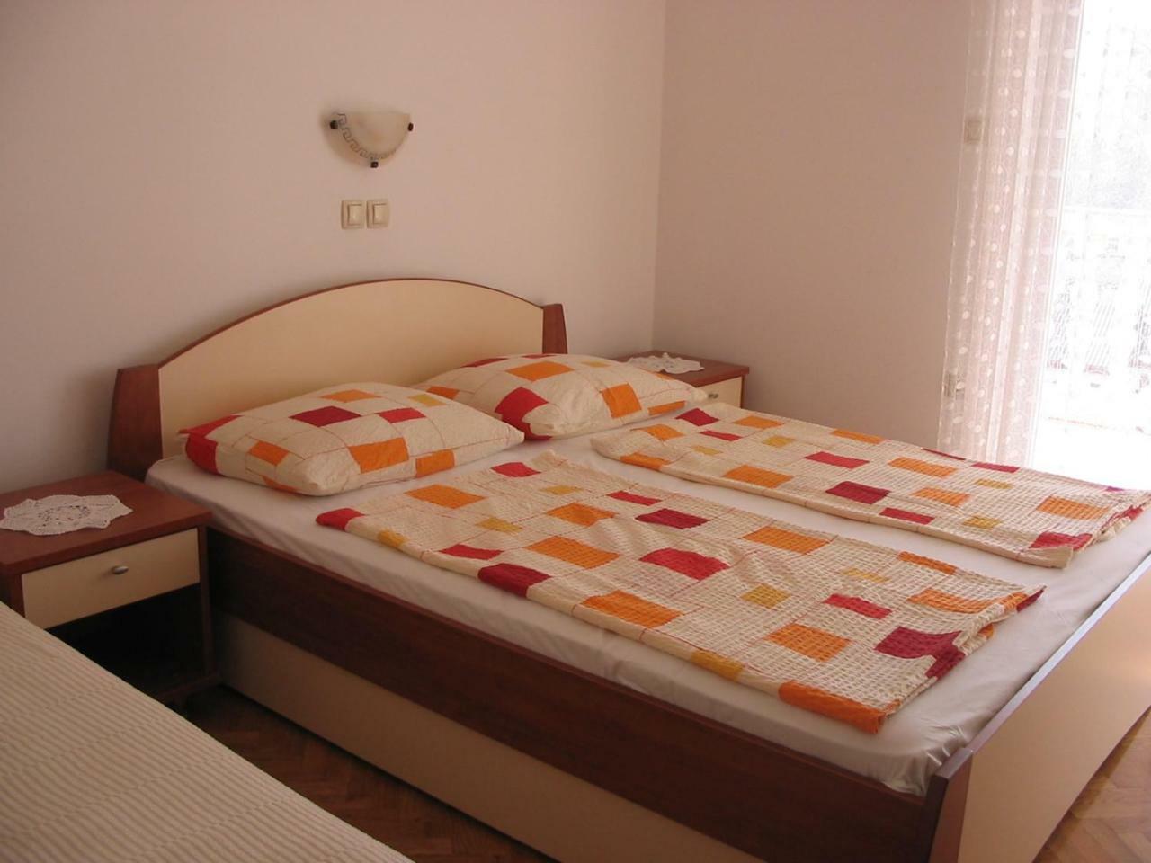 Apartmani Manuela Lopar Habitación foto
