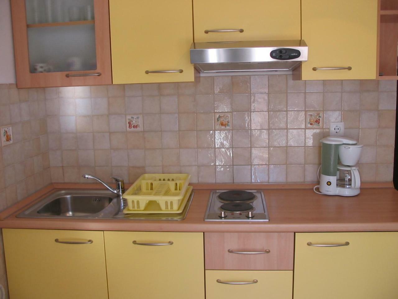 Apartmani Manuela Lopar Habitación foto